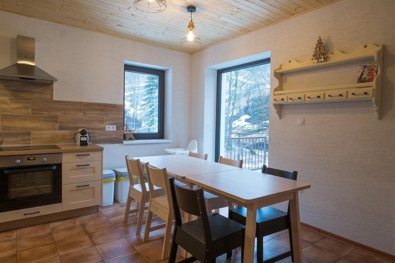 Villa Wellness Privat Styri Lipy à Liptovske Revuce Extérieur photo